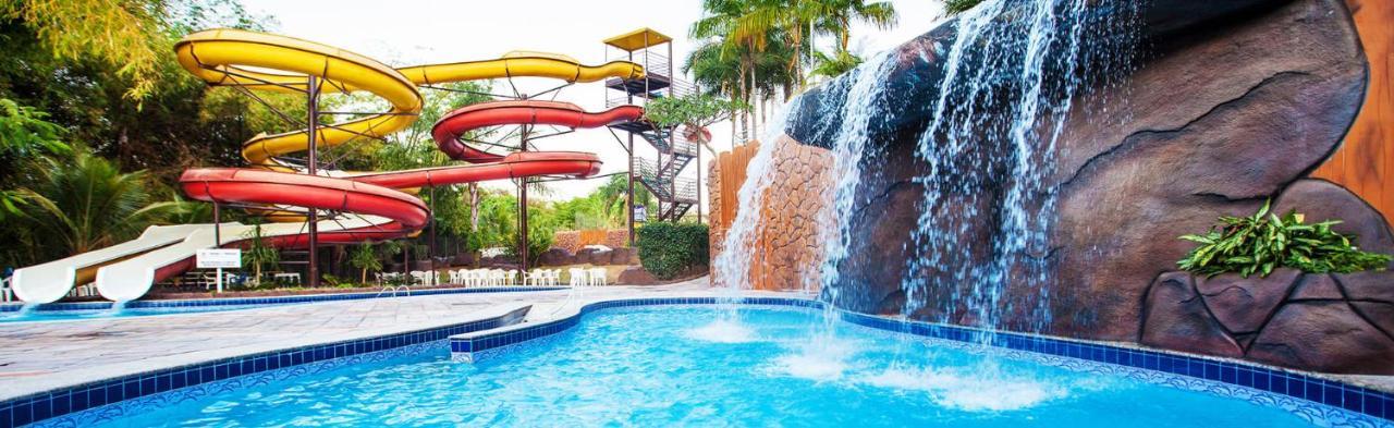 Hotel Golden Dolphin Resort - Flat No Decimo Andar Quarto Com Varanda カルダス・ノバス エクステリア 写真